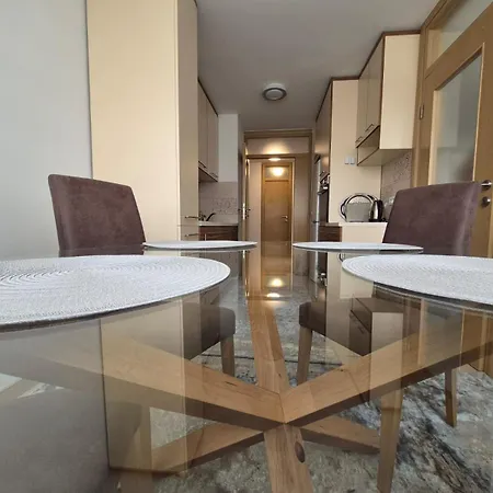 Sarajvista At 507 * سراييفو